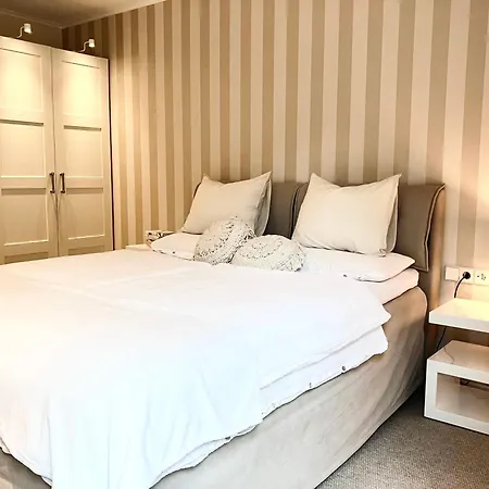- Zuhause Im Weilerblick - アパート Berg bei Ravensburg